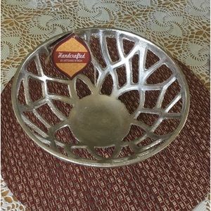 Handcrafted decorative bowl